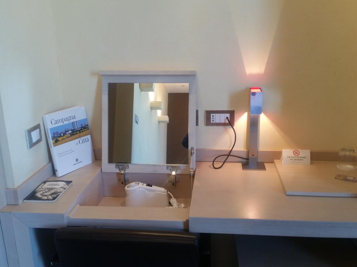 City Hotel Varese Zewnętrze zdjęcie
