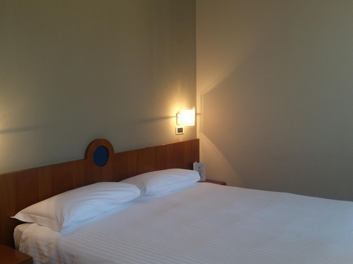 City Hotel Varese Zewnętrze zdjęcie