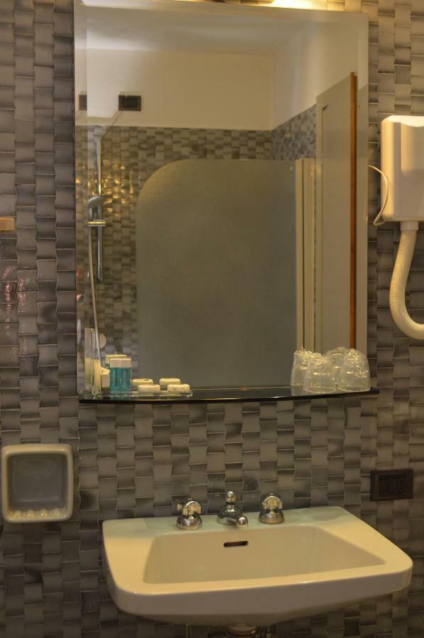 City Hotel Varese Zewnętrze zdjęcie